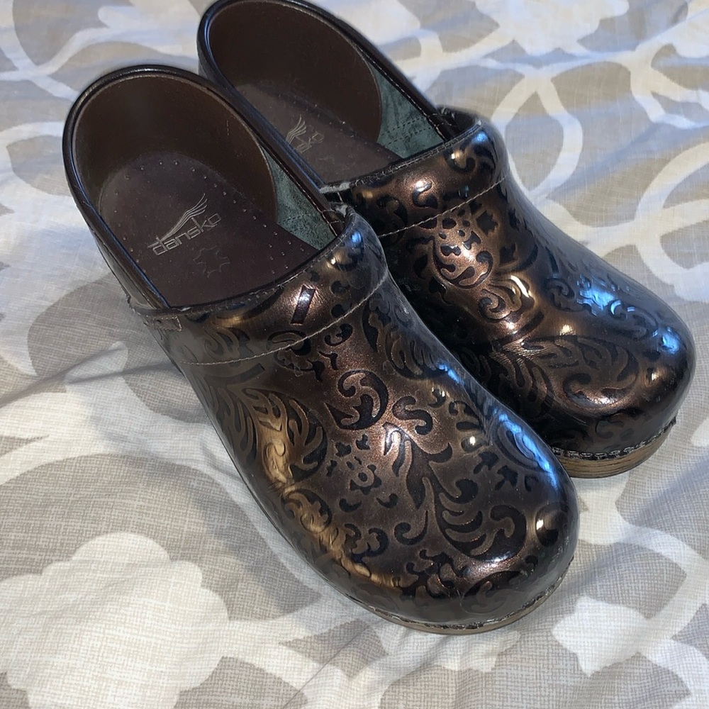 Dansko Clogs size 40